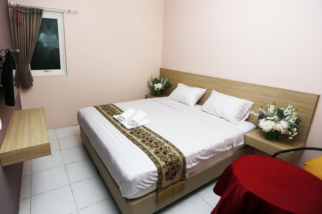 C.Stone Hotel Surabaia Exterior foto